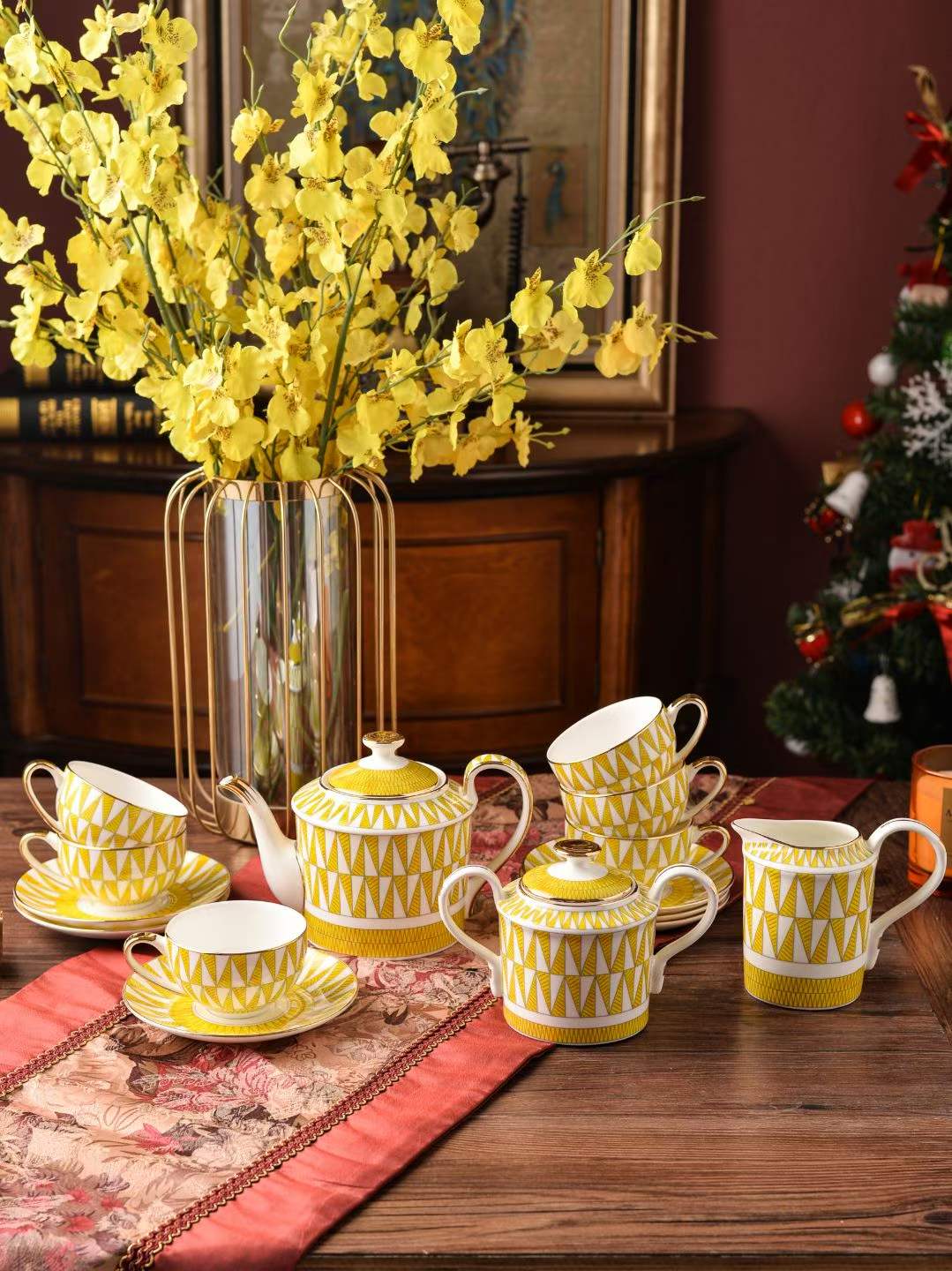 Sunbeam Deco Tea Set
