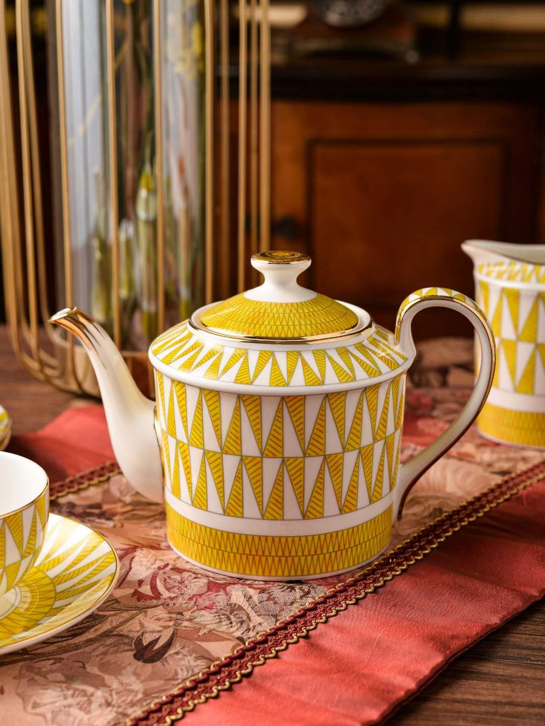 Sunbeam Deco Tea Set
