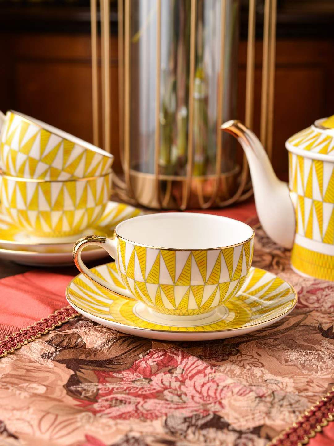 Sunbeam Deco Tea Set