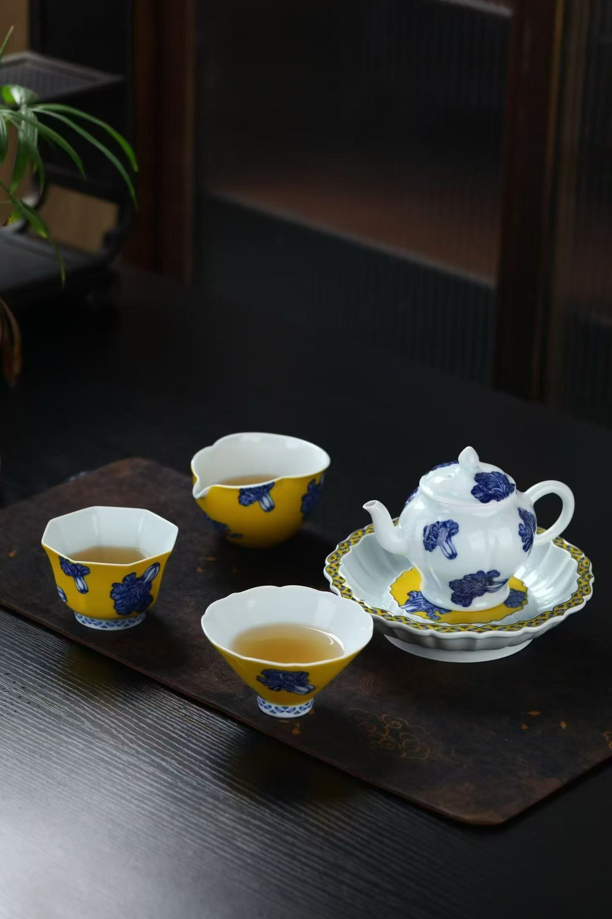 Imperial Yellow tea set, full set
