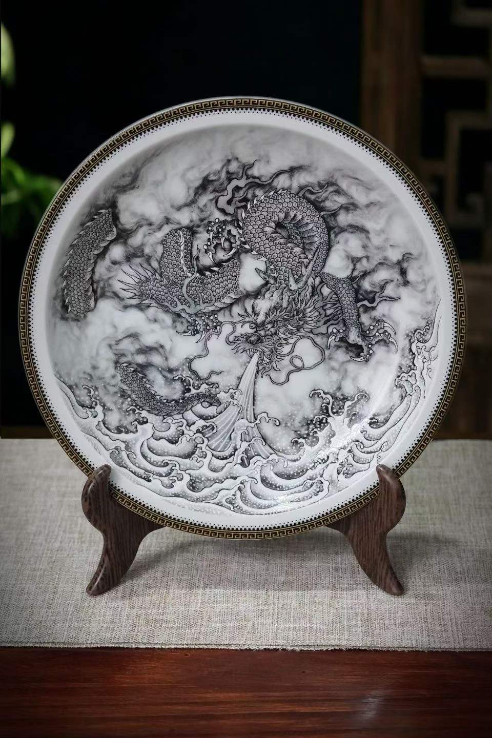 Ink Dragon Tea Set