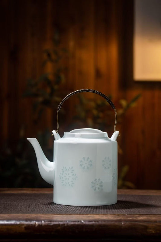 Linglong White Porcelain Tea Set